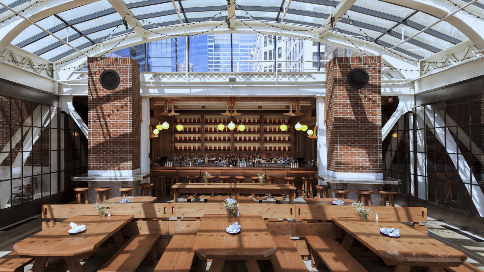Chicago Athletic Association_Cindy's_Bar_Thomas Shelby