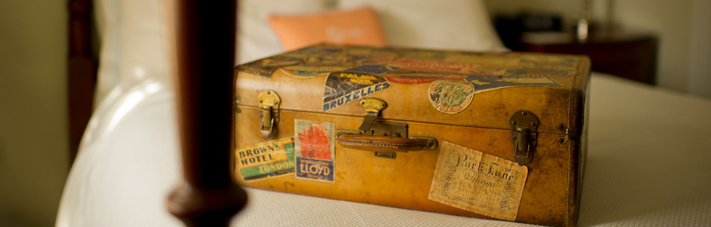TheCarolinaInn_Guestroom_Luggage