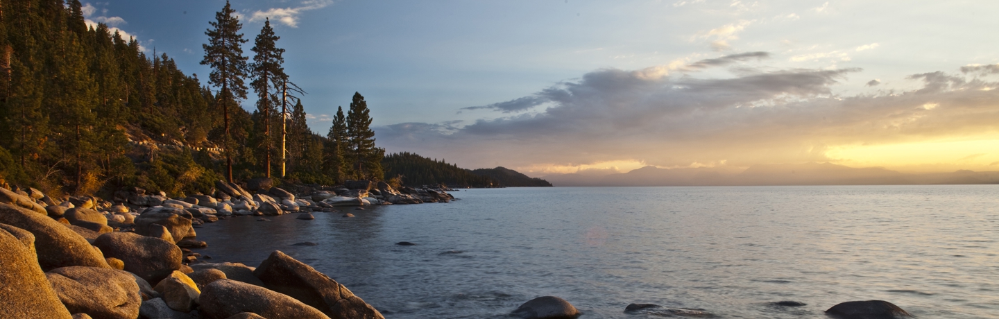 Lake Tahoe_Rocky Shoreline Sunset