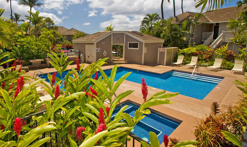 DR_Hawaii_Grand Champions_Grounds_Pool_Jacuzzi