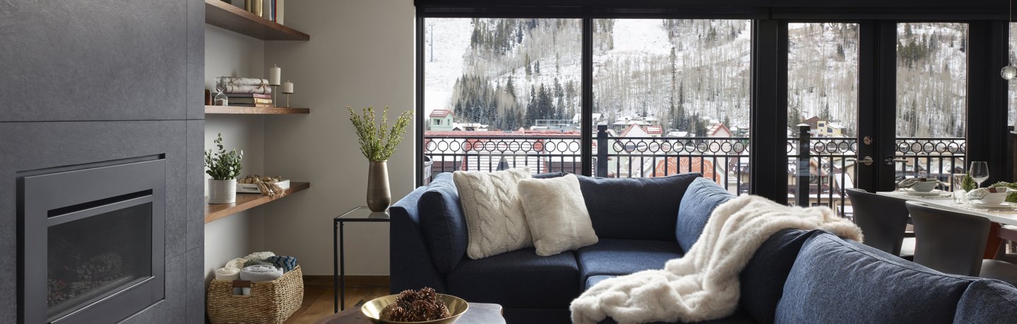 drvail_lifestyle_winter_ livingroom_view