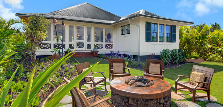 DRH_Kauai_Residences_Cottage_exterior_firepit