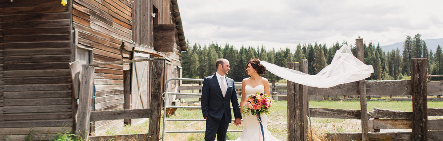 Rustic Wedding at Suncadia Resort in Washington State