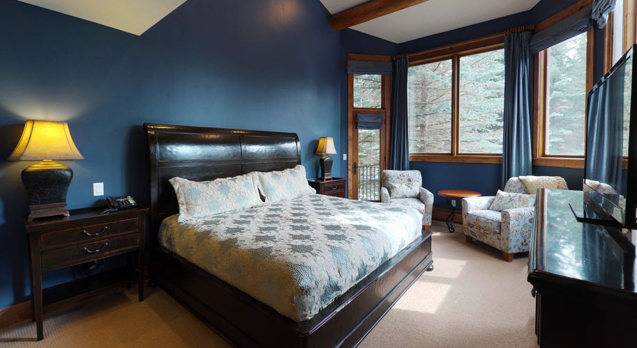 Blue Spruce West – Guest Bedroom