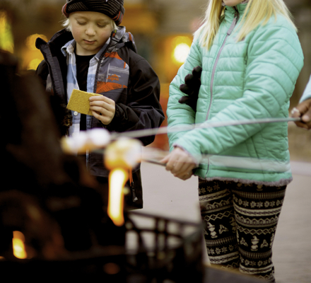 <b>Skate and Smores event in Vail, CO.</b>